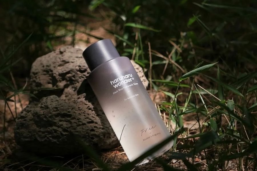 Haruharu Wonder Black Rice Pure Mineral Relief Daily Sunscreen SPF50 1