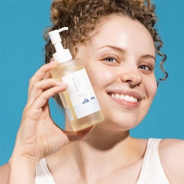 Round Lab 1025 Dokdo Cleansing Oil – valomasis aliejus Round Lab 1025 Dokdo Cleansing Oil – valomasis aliejus 1