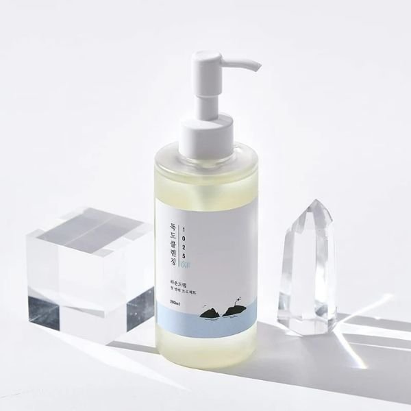Round Lab 1025 Dokdo Cleansing Oil – valomasis aliejus (2) Round Lab 1025 Dokdo Cleansing Oil – valomasis aliejus 2