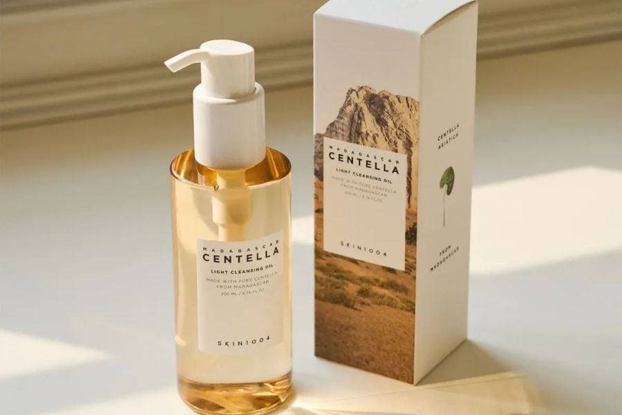 Skin1004 Madagascar Centella Light Cleansing Oil 5