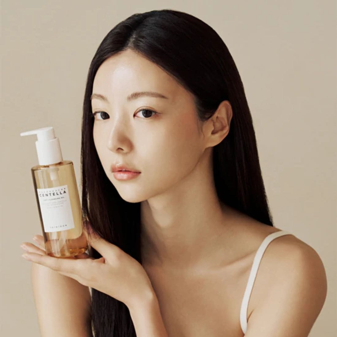 Skin1004 Madagascar Centella Light Cleansing Oil 7